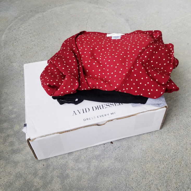 Avid Dresser September 2017 Women's Clothing Subscription Box