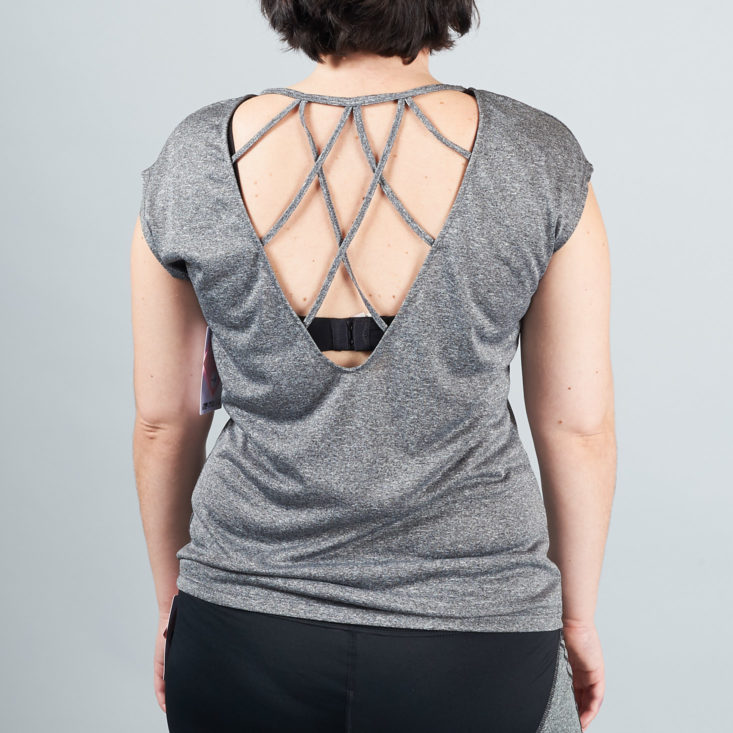 Check out the fall workout clothes (and add-on styles) in the October 2017 Ellie box!