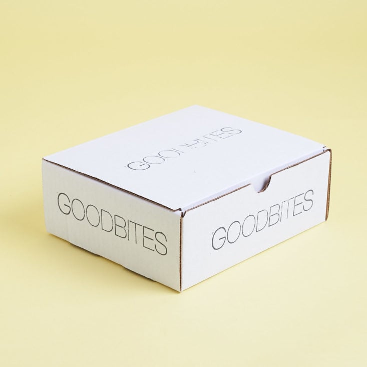 These raw cookies and truffles in this Goodbites box are SO indulgent!