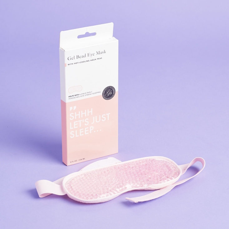 In the October 2017 Kloverbox: Natural products to celebrate Breast Cancer Awareness Month!