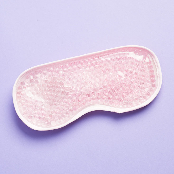 In the October 2017 Kloverbox: Natural products to celebrate Breast Cancer Awareness Month!