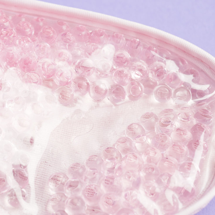 In the October 2017 Kloverbox: Natural products to celebrate Breast Cancer Awareness Month!