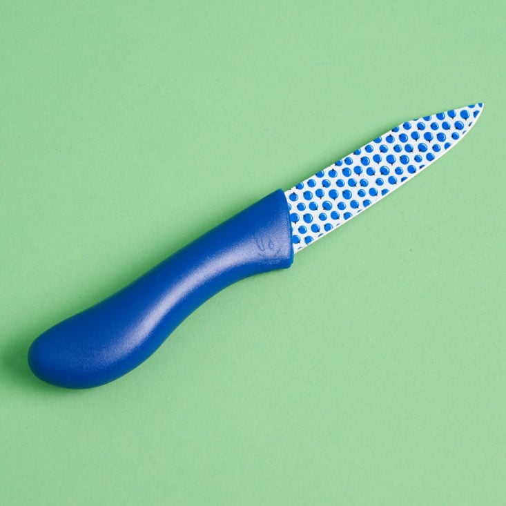 patterned knife blade