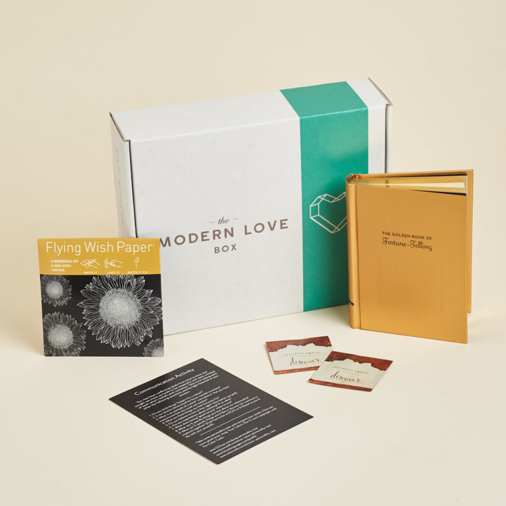 all of the items in the november 2017 modern love box