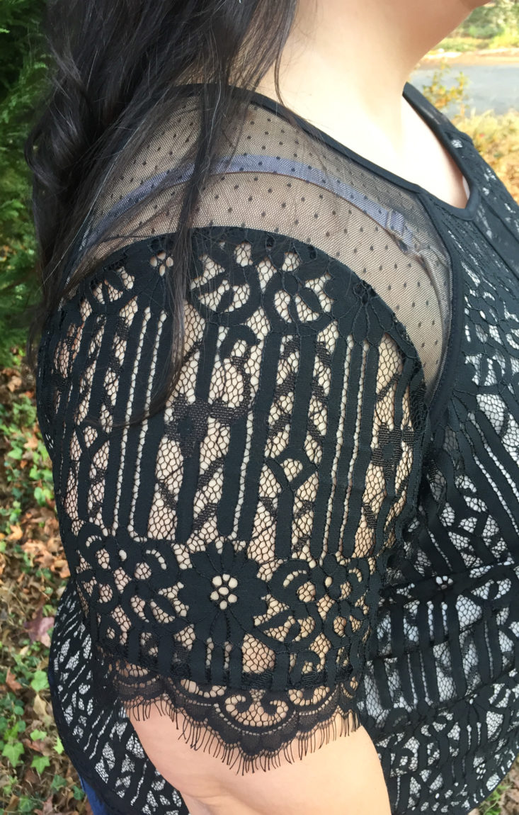 Lace Top Black / Nude by DEX detail of sleeve