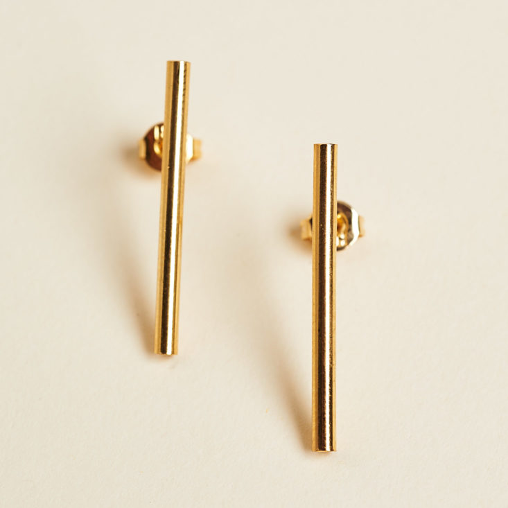 Gold Sharapova Bar earrings