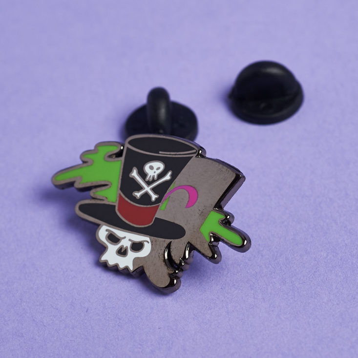 skull and crossbones hat pin