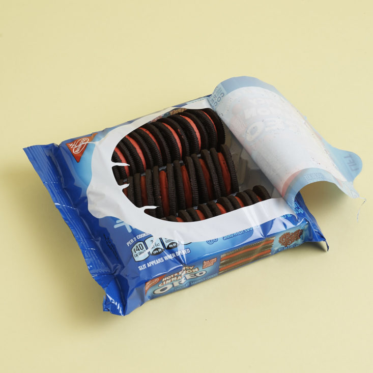 open Hot & Spicy Cinnamon OREOs package