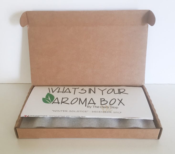 aroma box by herb stop winter solstice december 2017 box open