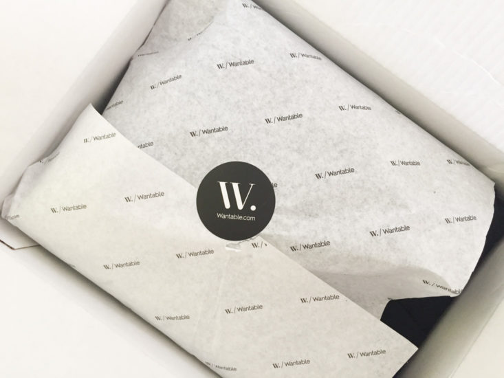 wantable fitness edit january 2018 box inside