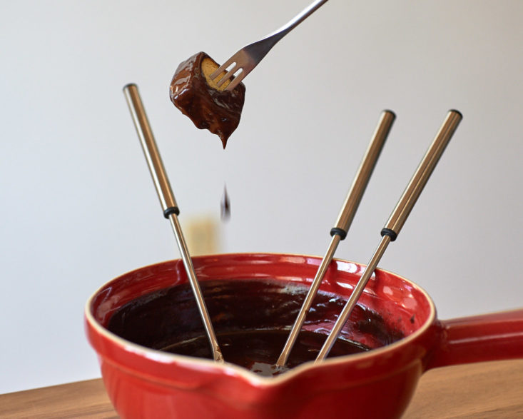 dripping chocolate on fondue-dipped cake
