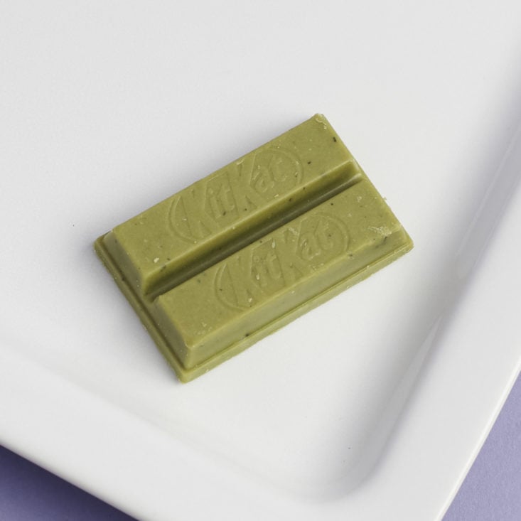 dark matcha kitkat