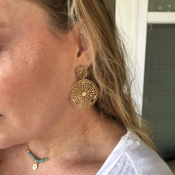 Olia Box February 2018 - Earrings Worn Detail