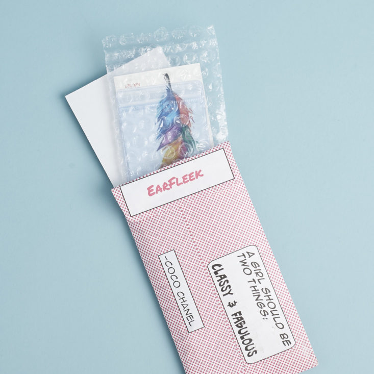 EarFleek Minimal envelope with items popping out