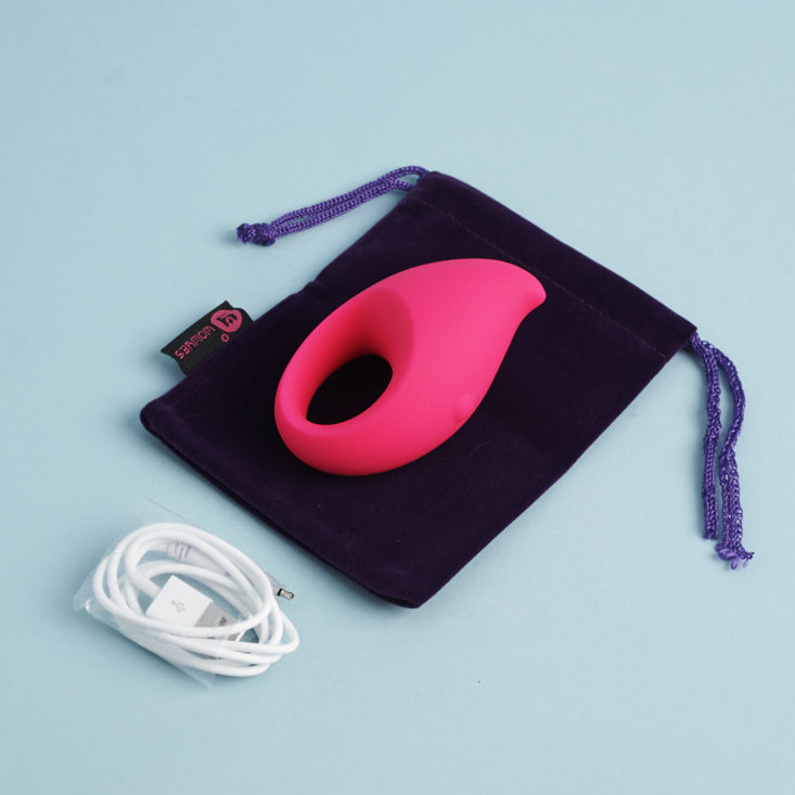 WowYes Mango Vibrator on soft pouch with charger