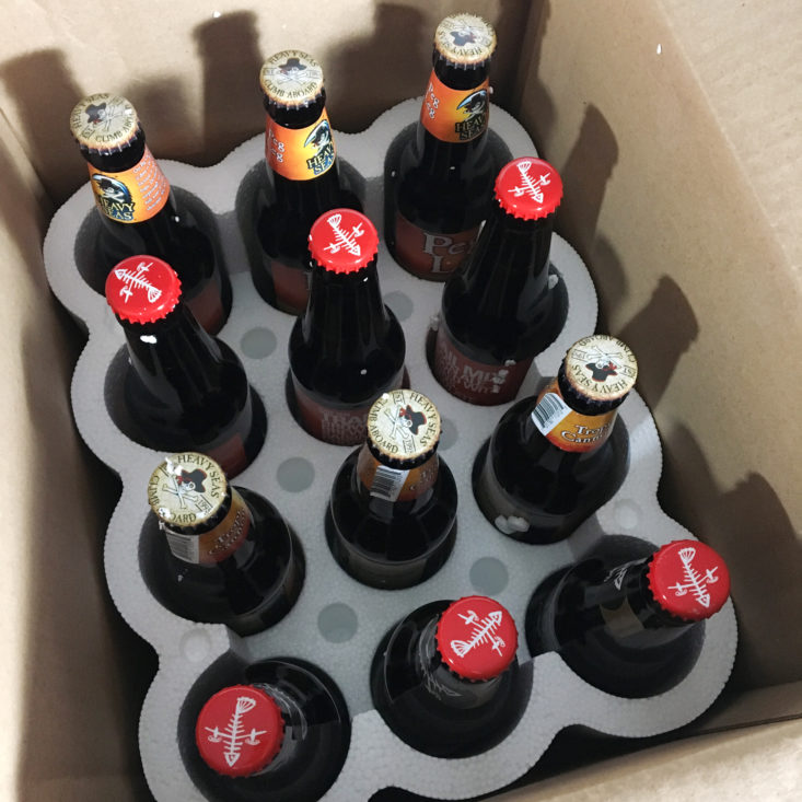 Microbrewed Beer of the Month April 2018 - Box inside
