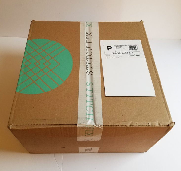 Stitch Fix Plus May 2018 Box 0001 box