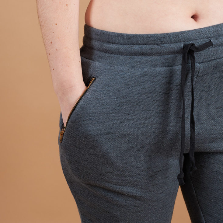 wantable fitness jogger pocket