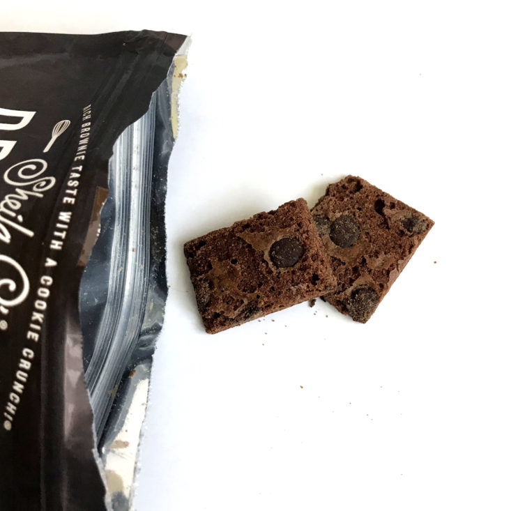 CampusCube for Girls Bloom Package May 2018 - brownie brittle open
