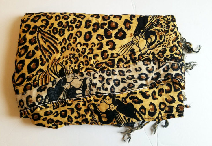 Crazy Hot Clothes Vintage Accessory May 2018 Subscription Box 0024 scarf