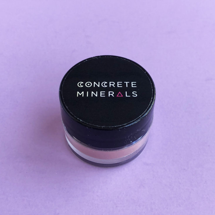 Concrete Minerals Mineral Eyeshadow in Sweet Catrina,