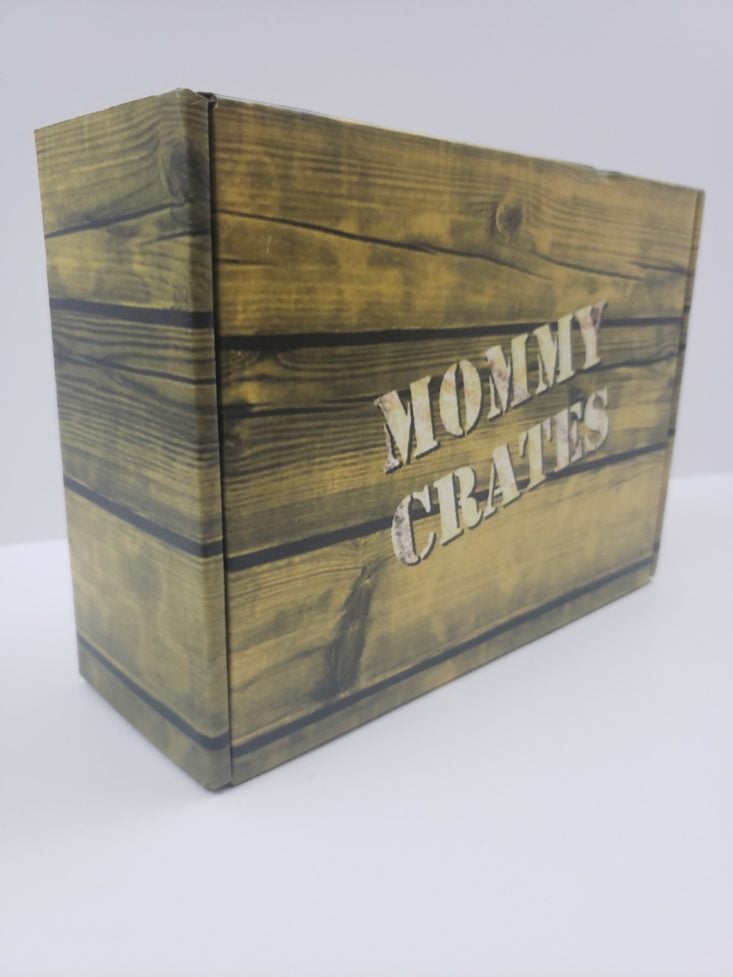 closed MommyCrates box