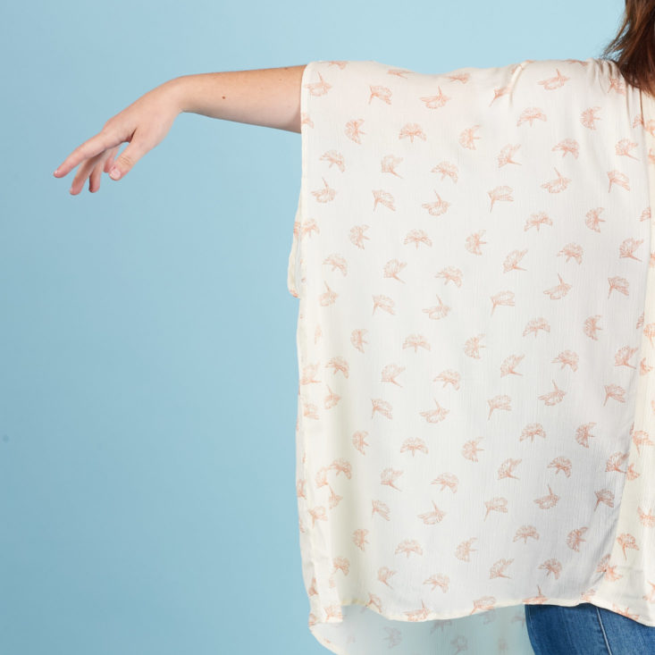 causebox ivory kimono sleeve