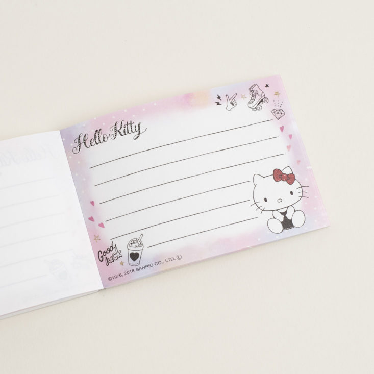 horizontal page design for Hello Kitty Mini Notepad