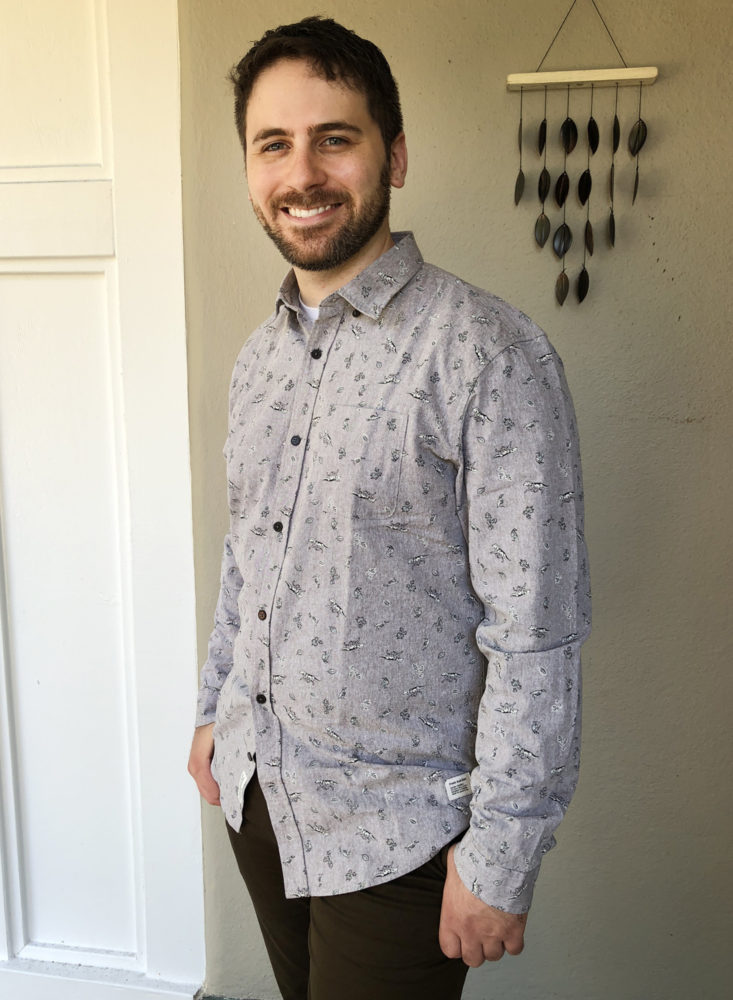 Chambray Nature Print Shirt in Dark Olive, Size L -