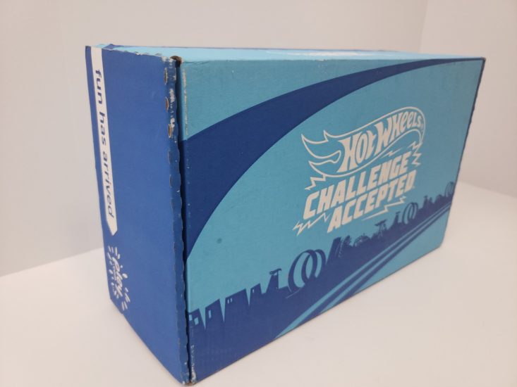 closed Hot Wheels Challenge Accepted box