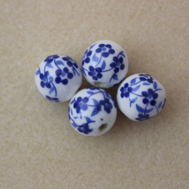Blueberry Cove Beads September 2018 Blue and White