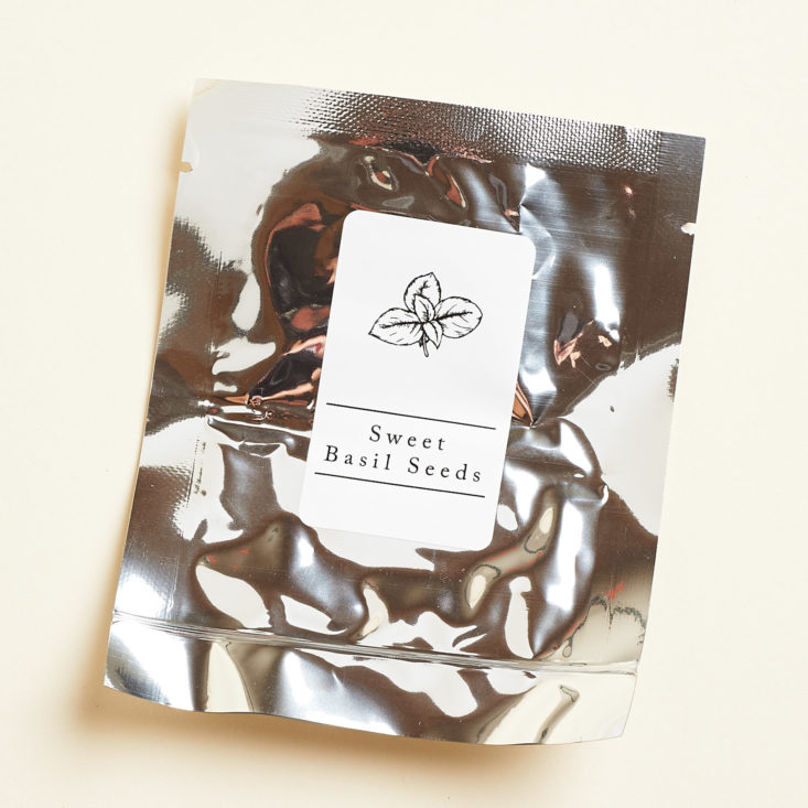 Breo Box Fall September 2018 - Sweet Basil Seeds Pack Top