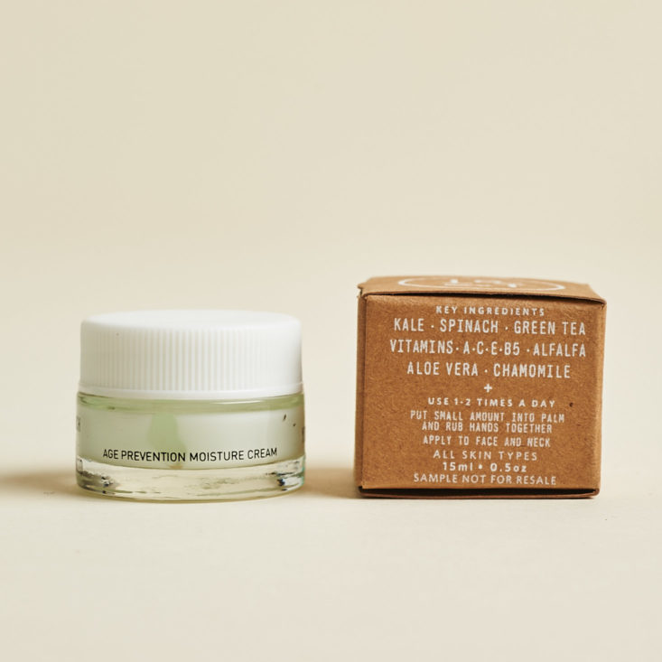 GQ Best Stuff September 2018 - Youth To The People Moisture Cream Aside Box