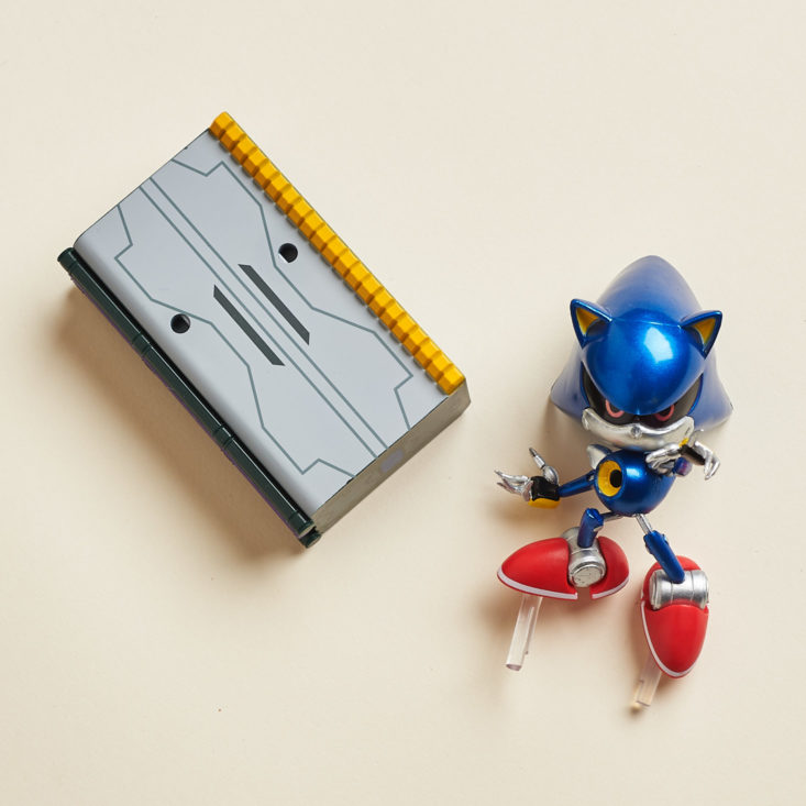 Loot Gaming Metal September 2018 - Metal Sonic Figure Top View