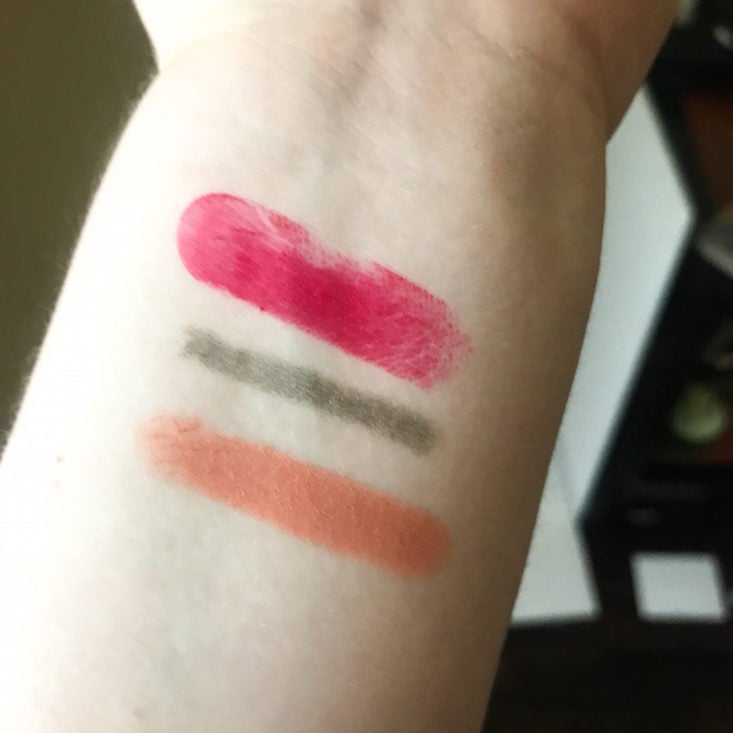 Beauty Swag September 2018 - Swatch Front