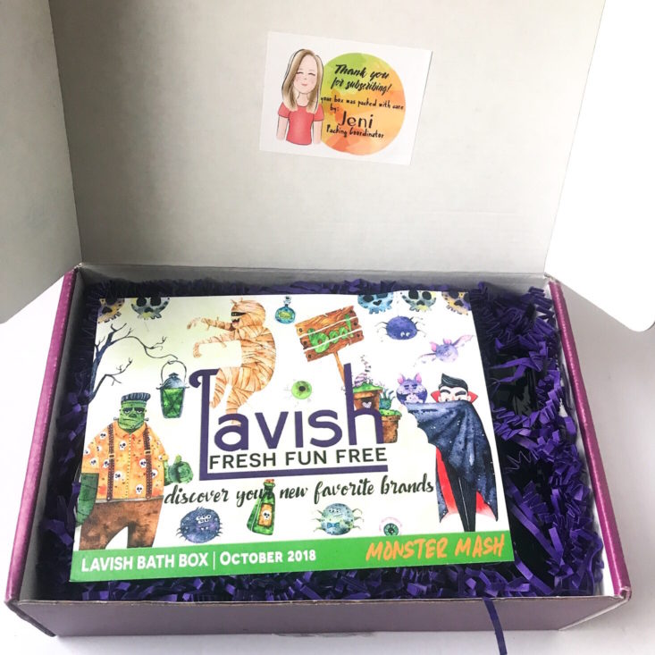 Lavish Bath Box October 2018 - Lavish Open Box 1