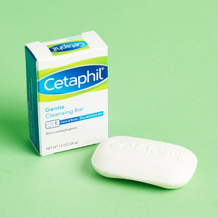 Walmart Beauty Box October 2018 - Cetaphil Gentle Cleansing Bar Open Front