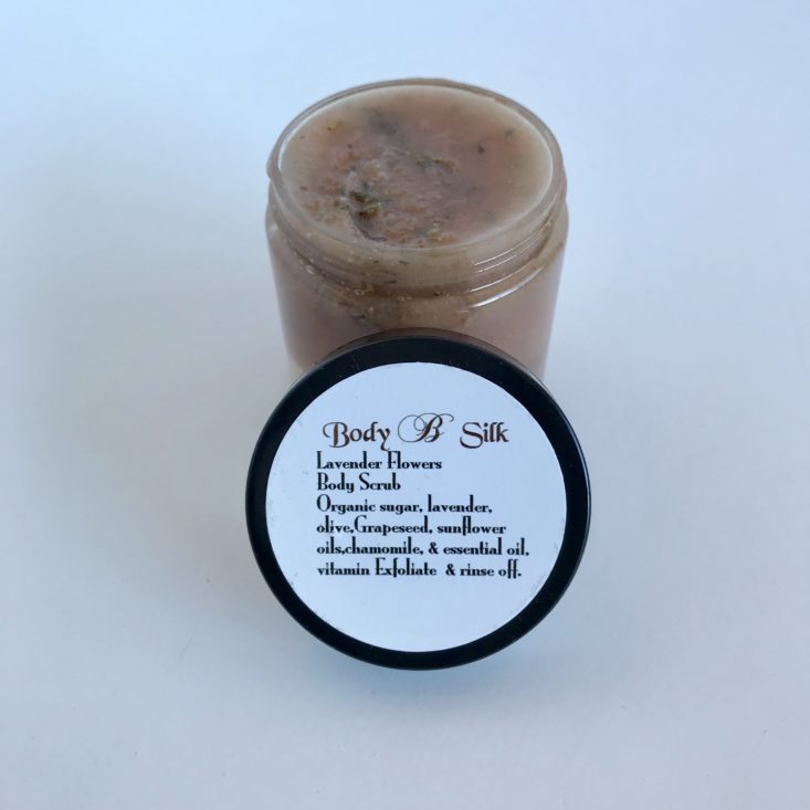 ZaaBox Women of Color October 2018 - Body B Silk Flowers Body Scrub Open Side