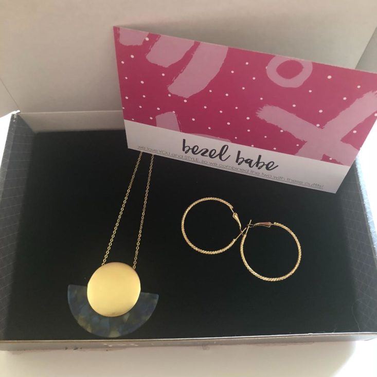 Bezel Box Mini Subscription Review November 2018 - Greeting Card & Jewelry Set Top