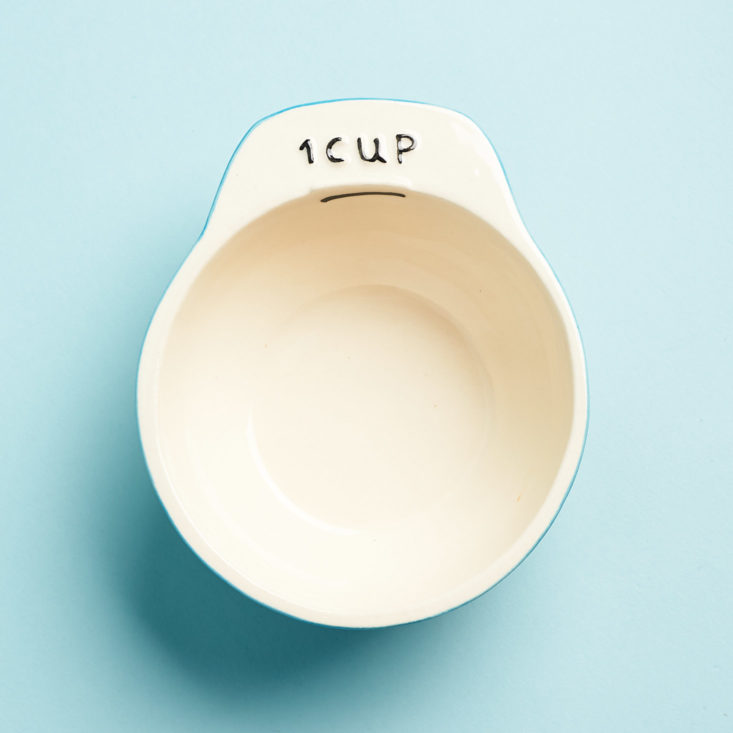 Globe In Bake 1 cup measuring spoon