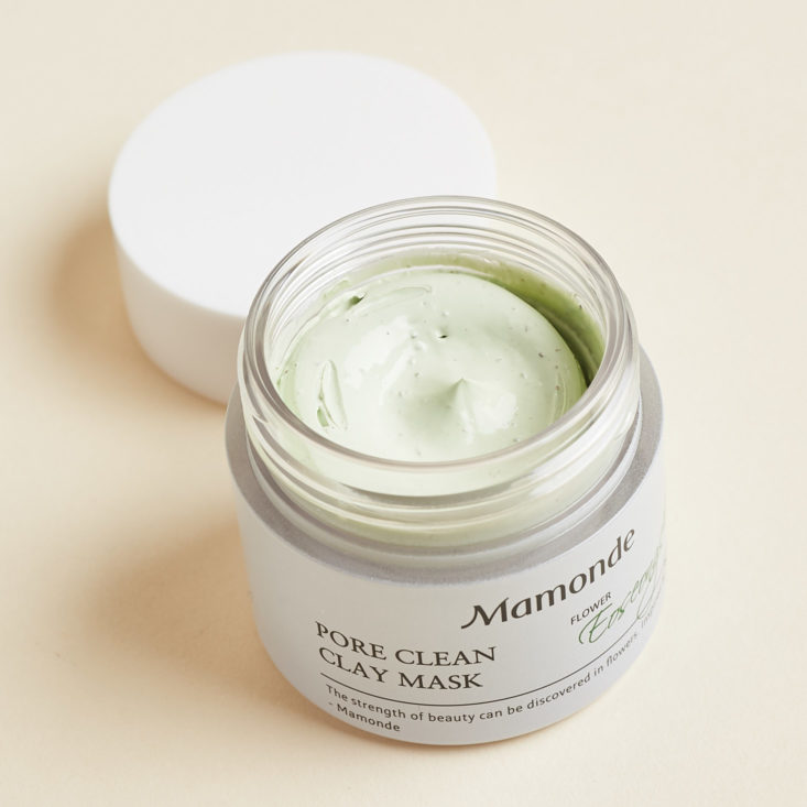 Glossybox Amore Pacific Clay Mask Open