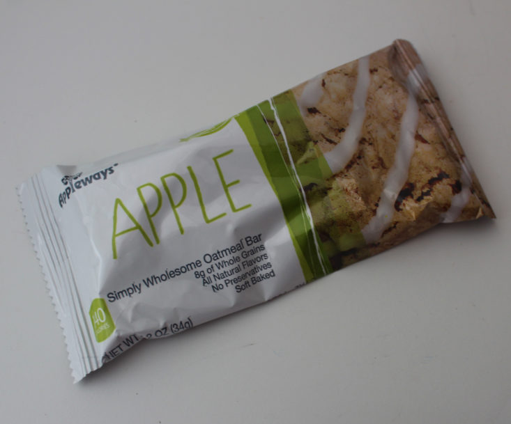 Love with Food Deluxe November 2018 Box Review - Appleways Apple Simply Wholesome Oatmeal Bar Packet Top