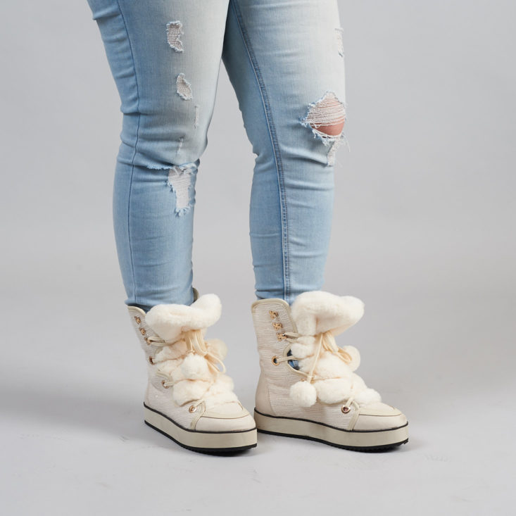Shoe Dazzle November fuzzy boots
