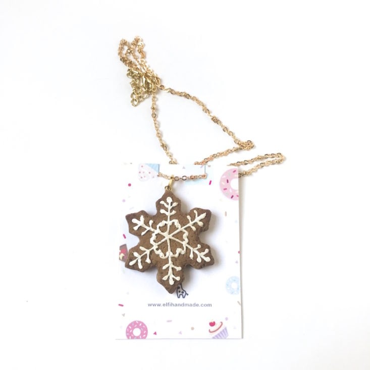 Apollo Jewelry Surprise Box December 2018 - Snowflake Cookie Necklace 1 Top