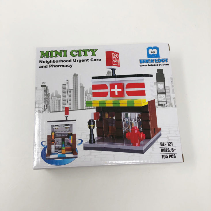November 2018 Brick Loot “Emergency Rescue” November 2018 - Mini City “Doc In A Box” 1 Top