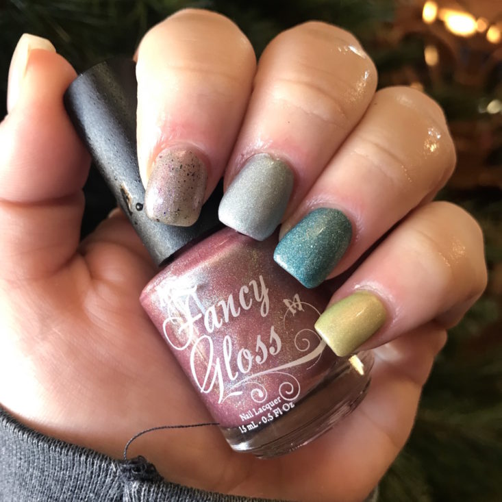 The Holo Hookup December 2018 “Transitioning Into The New Year” - The Holo Hookup hot In Hand Front