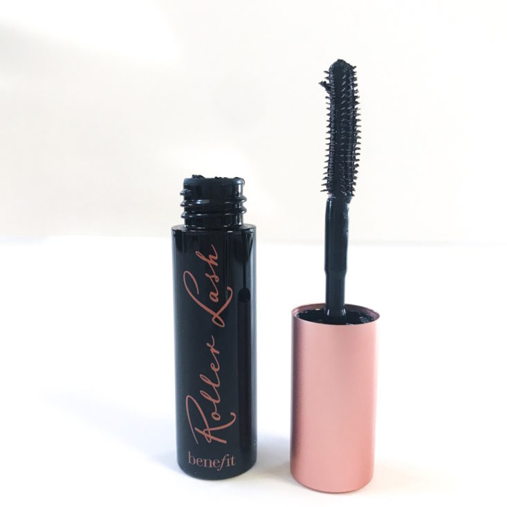 Birchbox Makeup January 2019 - Benefit Cosmetics Roller Lash 2