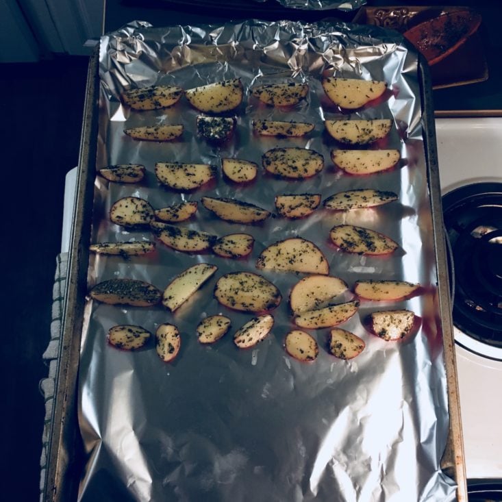 Blue Apron Subscription Box Review January 2019 - CHICKEN POTATOES PAN Top