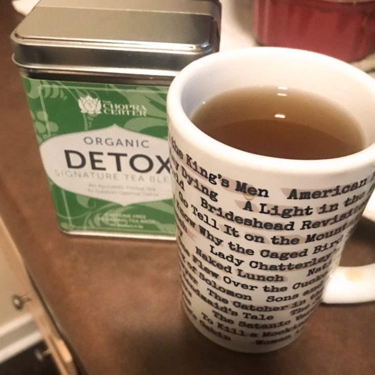 Harney & Sons Box January 2019 - Chopra Center Organic Detox Signature Tea with Cup Front