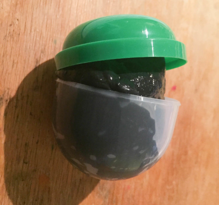 KiwiCo. Science & Art Pack Chalkboard Slime December 2018 - Process 6 Top